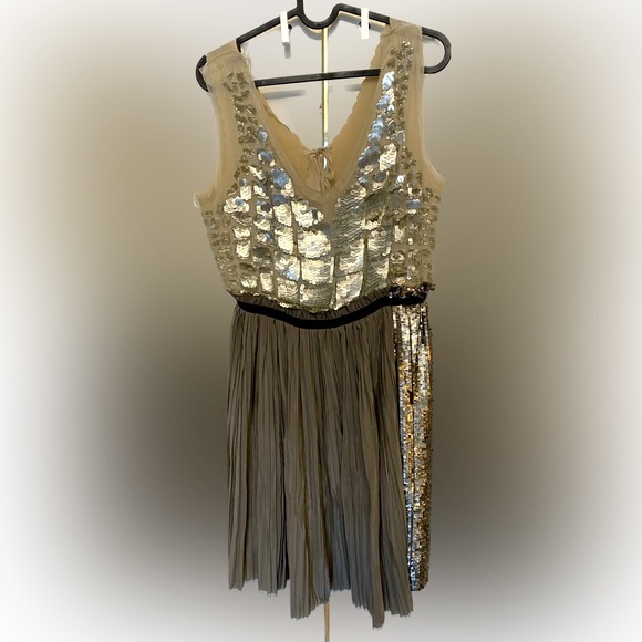 3.1 Phillip Lim sequin dress - Taupe, Ivory and Silver - Picture 2 of 7